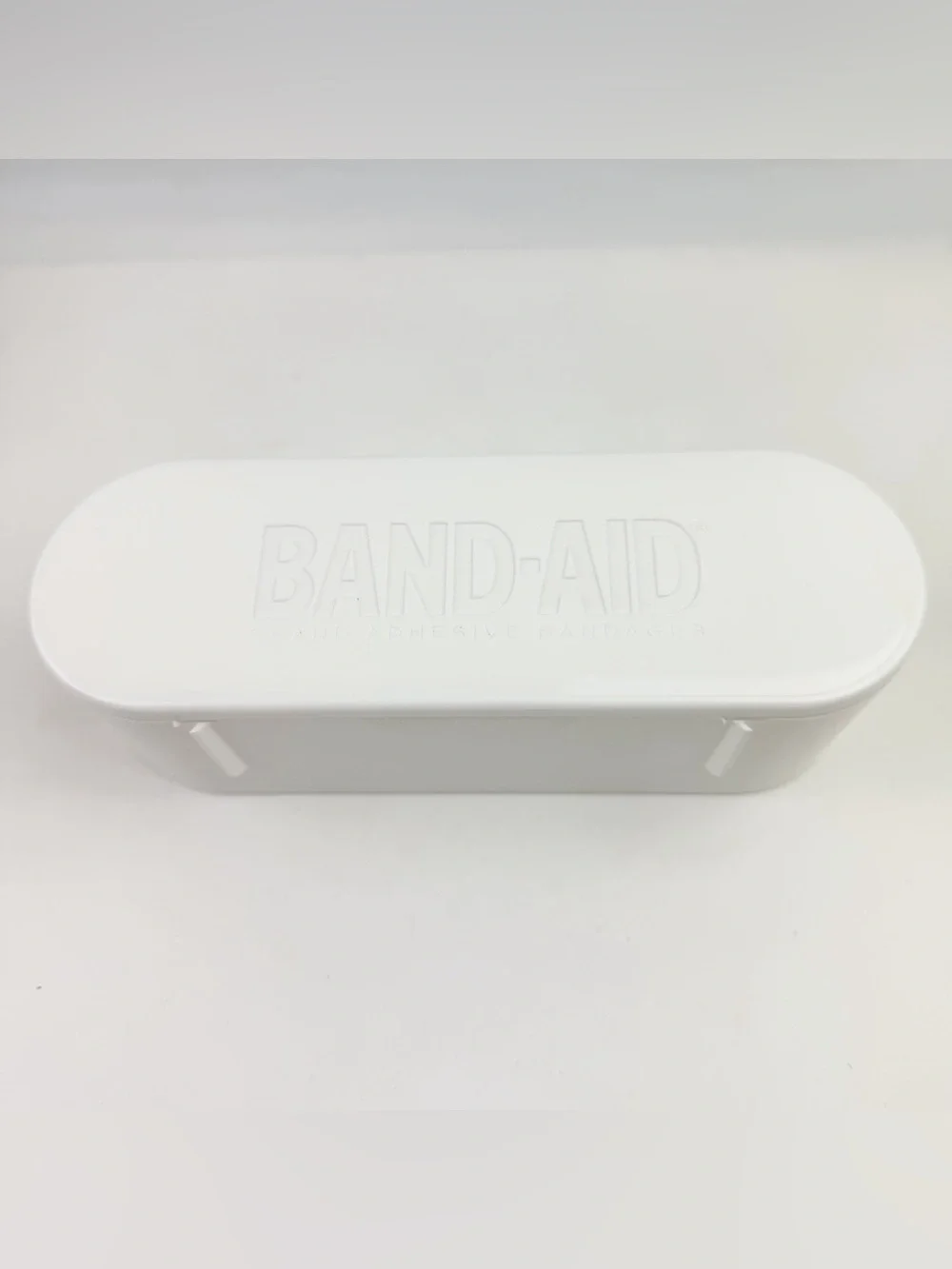 Vtg BAND-AID White Plastic Storage Case Box Johnson & Johnson Hinged Insert